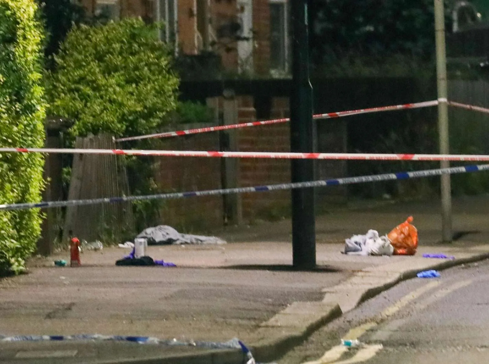 Man Stabbed Near Rose Hill Roundabout in Sutton as Woman Detained – Emergency Services Rush to Scene