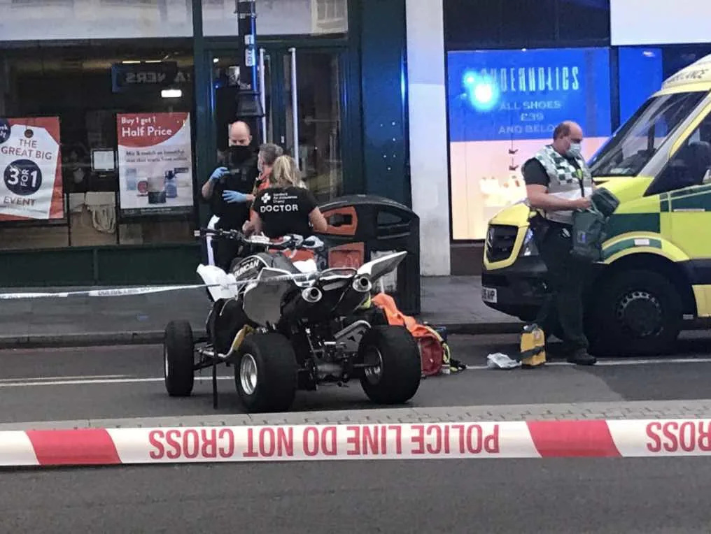 Knife Horror in Brixton: Man in Early 20s Stabbed to Death Outside Holland & Barrett, Suspect Arrested