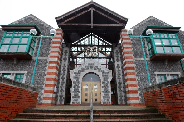 Teen Drug Dealer Harry Poore Busted in Hythe with Heroin and Cocaine – Heads to Canterbury Crown Court