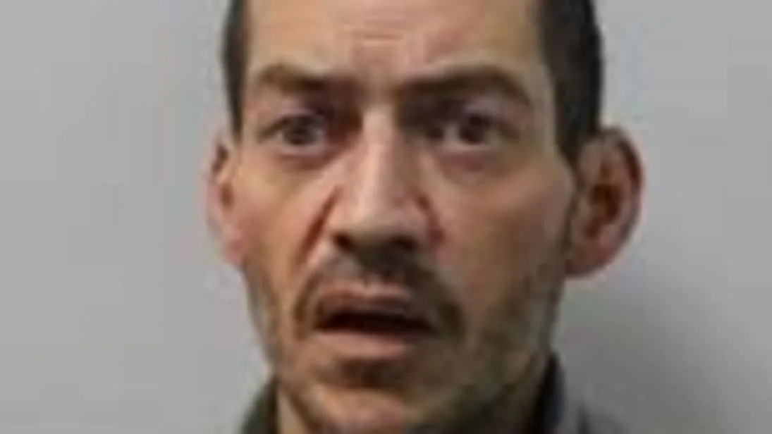 Police are appealing for assistance in tracing a man who absconded from custody while at St George’s Hospital in Tooting