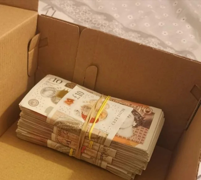 £30,000 Cash Seized as Van Driver Caught Using Phone and Fleeing on A2 Gravesend
