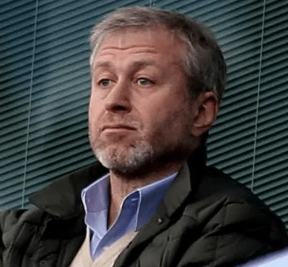 Abramovich Hands Chelsea Control to Charity Amid Ukraine Crisis and Putin Ties