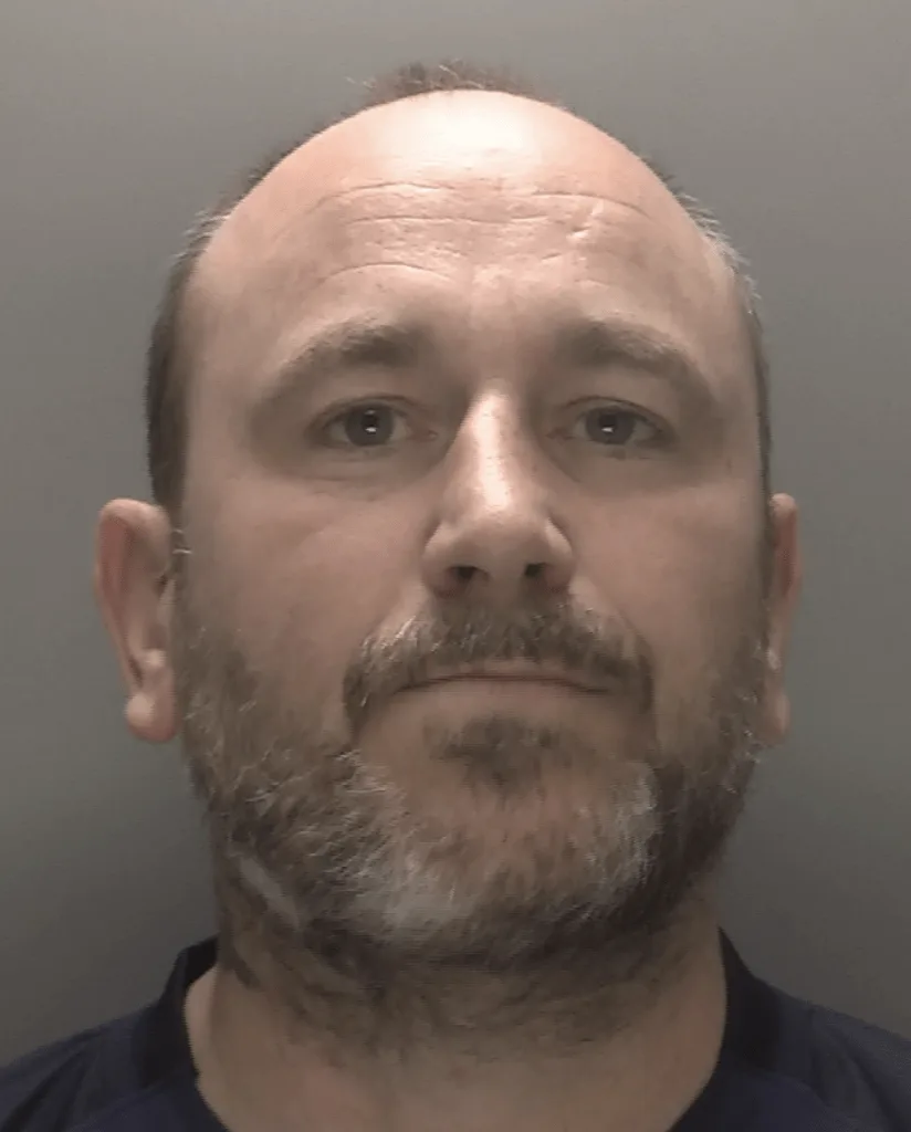 Daylight Burglar Stefan Kirk Jailed for £3,000 Bike Theft While on Licence