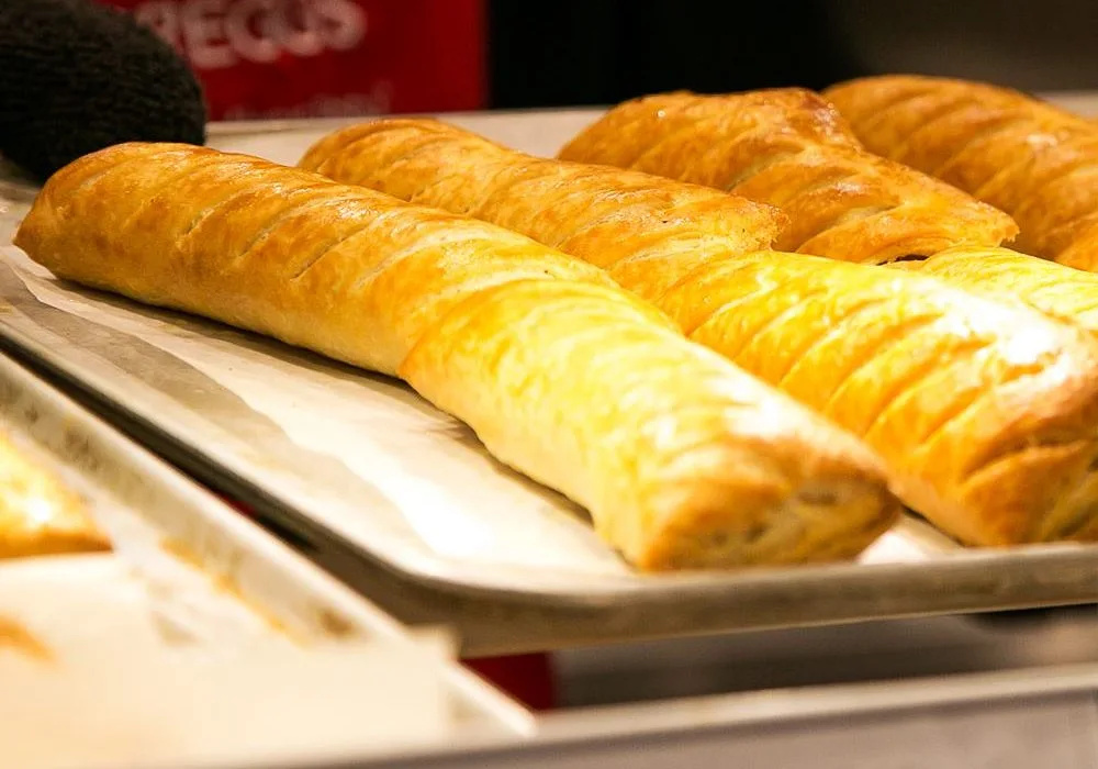 Greggs Burglars Nabbed After Worthing Break-In – Two Men Charged with Theft