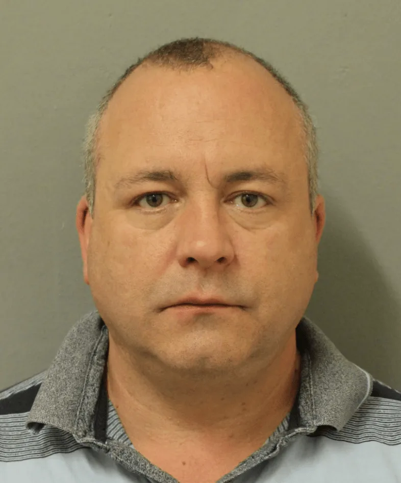 Irish Predator Jailed Nearly 7 Years After Flying to London to Meet Fake Six-Year-Old in Met Police Sting