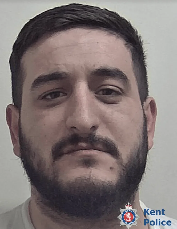 County Lines Coke Dealer Nabbed with Drugs & Cash on Victoria Road – Starts Jail Sentence