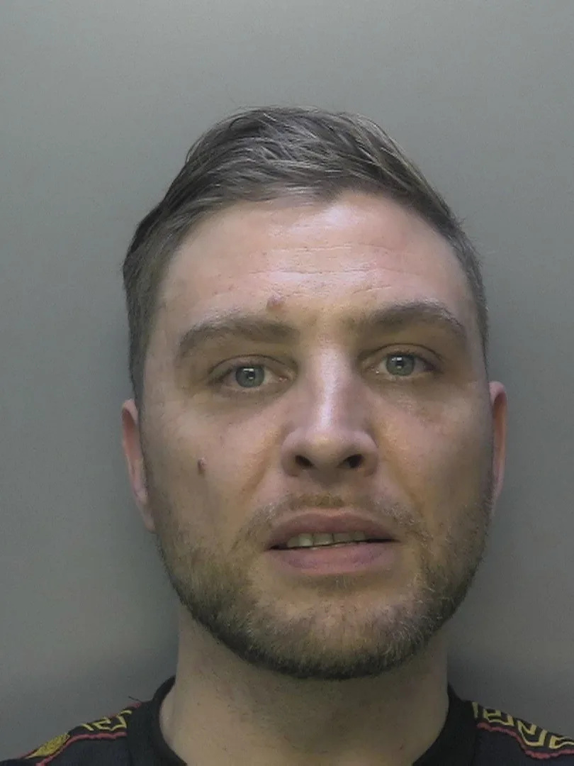 Drug Dealer’s Toilet Phone Flush Fails as Digital Detectives Nail 4½ Year Sentence