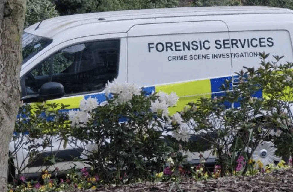 Skull and Bones Found at City of London Cemetery Spark Urgent Police Investigation