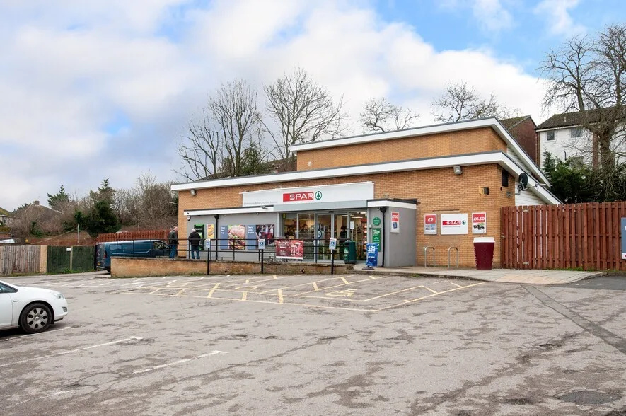 Chatham Outrage: Man Caught Exposing Himself in Daylight – Police Appeal for CCTV Footage