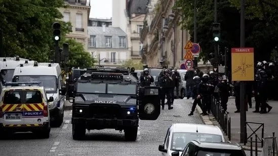 Man Arrested After Threatening to ‘Blow Himself Up’ Outside Iranian Consulate in Paris