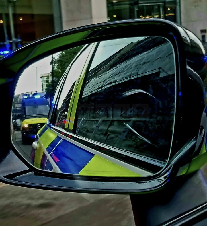 Armed Police Arrest 28-Year-Old in South Norwood Burglary and Drug Raid