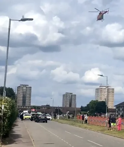 Two Men Stabbed in Dagenham Barber Shop Knife Attack – Police Hunt Witnesses