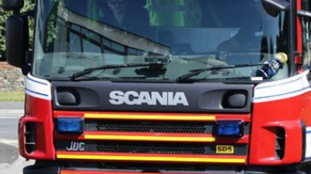 Fierce Blaze Rips Through Paisley Battery Recycling Plant – Locals Urged to Stay Indoors