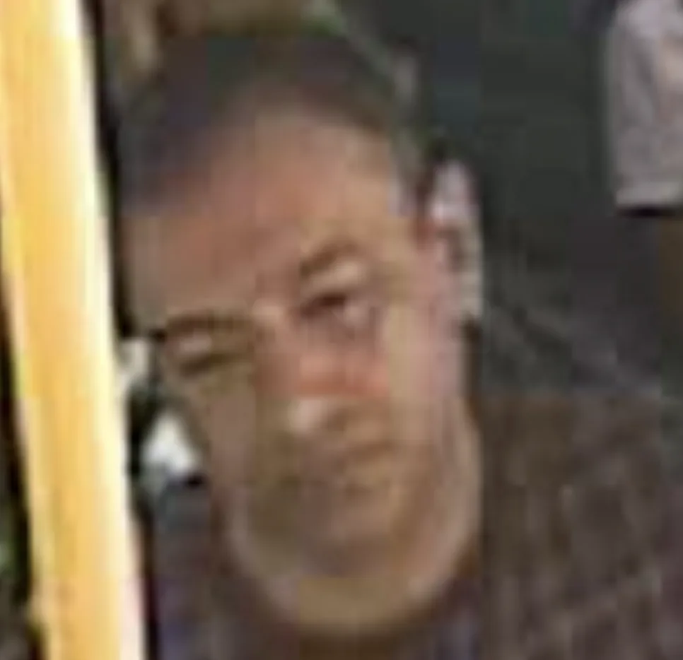 Milton Keynes Police Hunt Bus Sex Assault Suspect – Can You ID This Man?