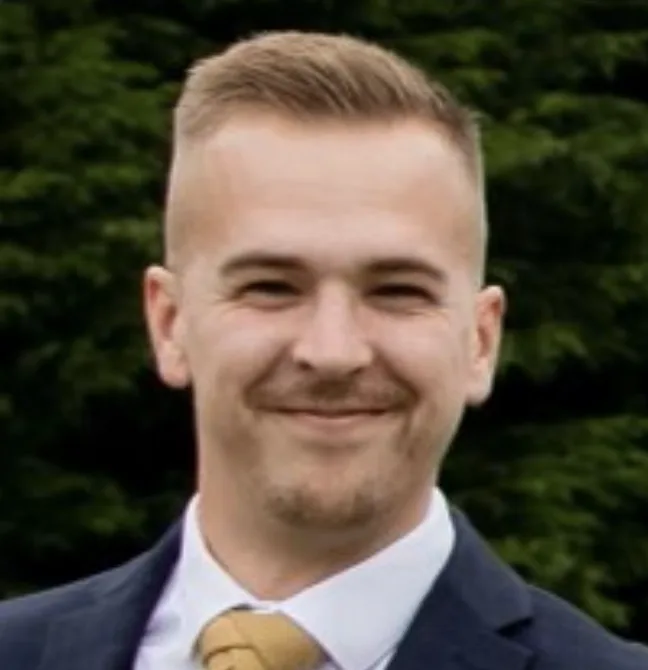 Hertfordshire Acting Sergeant Reece Buckenham Dies in Fatal A10 Crash – Family Tribute Calls Him ‘Superhero Dad’
