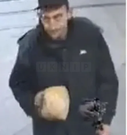 Police Release CCTV of Slim Suspect in Frome Burglary and Fraud Targeting Elderly Man