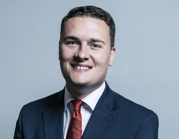 Health Secretary Wes Streeting Brands NHS “Broken” and Pledges Urgent Overhaul to End Strikes