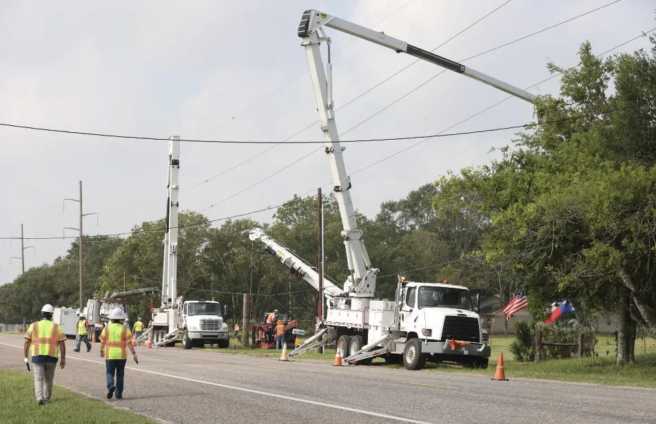 Hurricane Beryl Blackout: 2.2 Million Houston Homes Lose Power as Winds Top 80mph