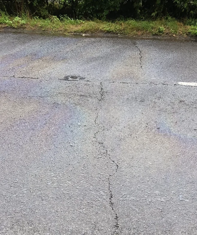 Massive 16,000-Litre Diesel Spill Closes A24 and M25 Near South London – Traffic Chaos Looms