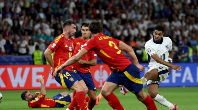 Spain Seals Euro 2024 Glory with Last-Gasp Win Over England in Berlin Thriller