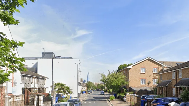 Teenager Critically Injured in Southwark Shooting – Police Urge Witnesses to Come Forward