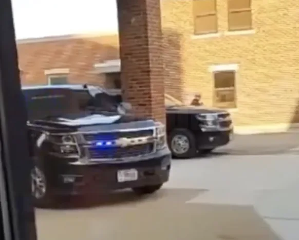 Exclusive: Trump Shot and Rushed to Butler Hospital – Shocking Footage Inside ER Captures His Arrival and Recovery