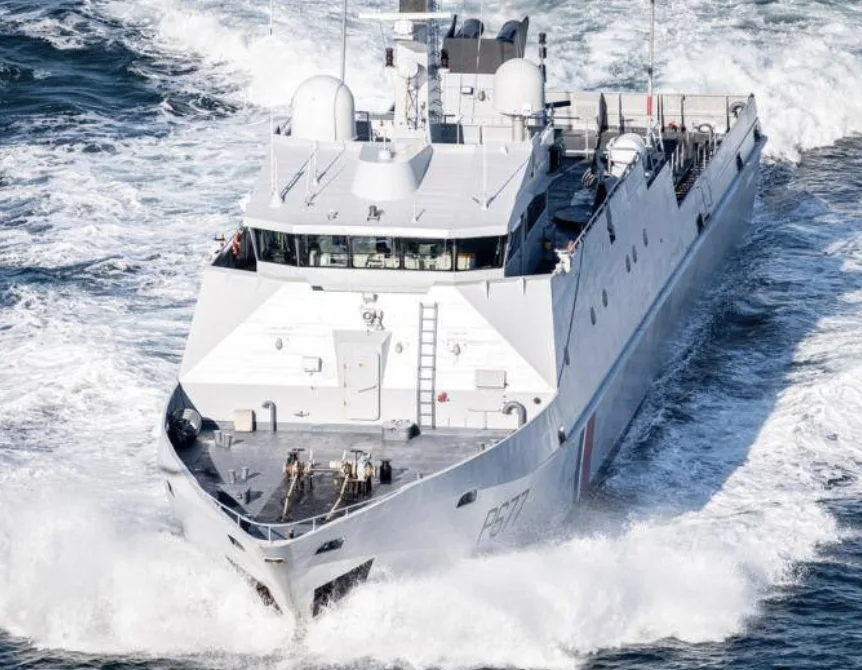 Another Migrant Dies as Overcrowded Channel Boat Capsizes, 85 Rescued in Ongoing Crisis
