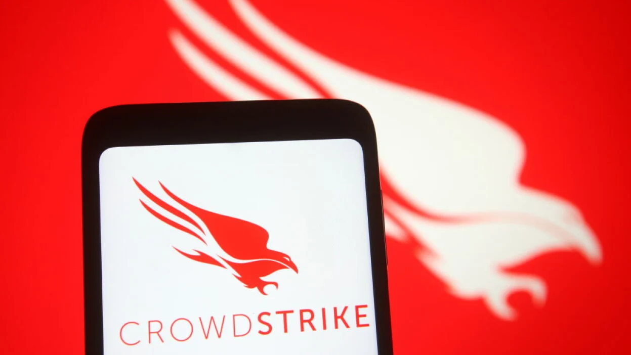 CrowdStrike Chaos: Faulty Update Triggers Blue Screen Crisis on 8.5 Million Windows Devices Worldwide