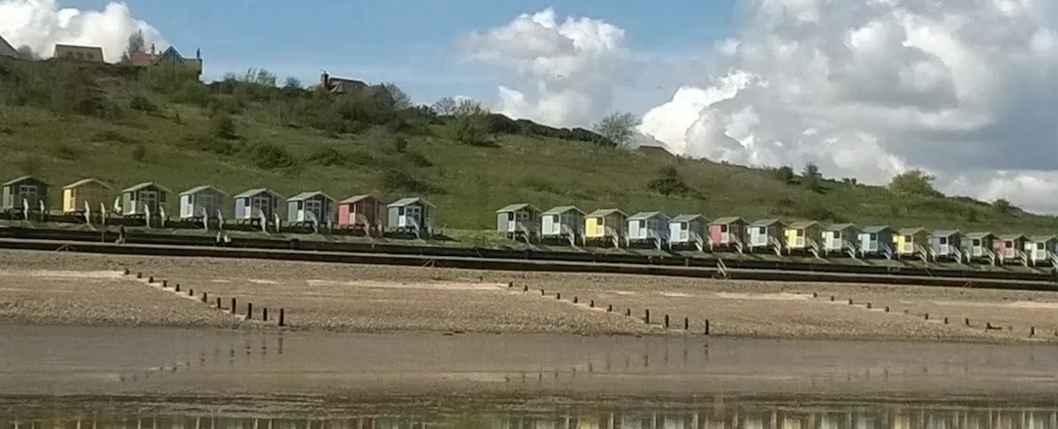 Brave Teens’ Quick-Thinking Saves Man from Drowning at Sheppey Beach