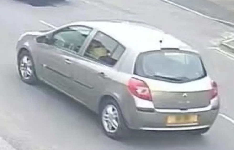 Morning Burglars Push Pensioner to Floor in Brickfield Farm Close Raid – Police Hunt Red & Yellow Top Thief and Renault Clio Witnesses