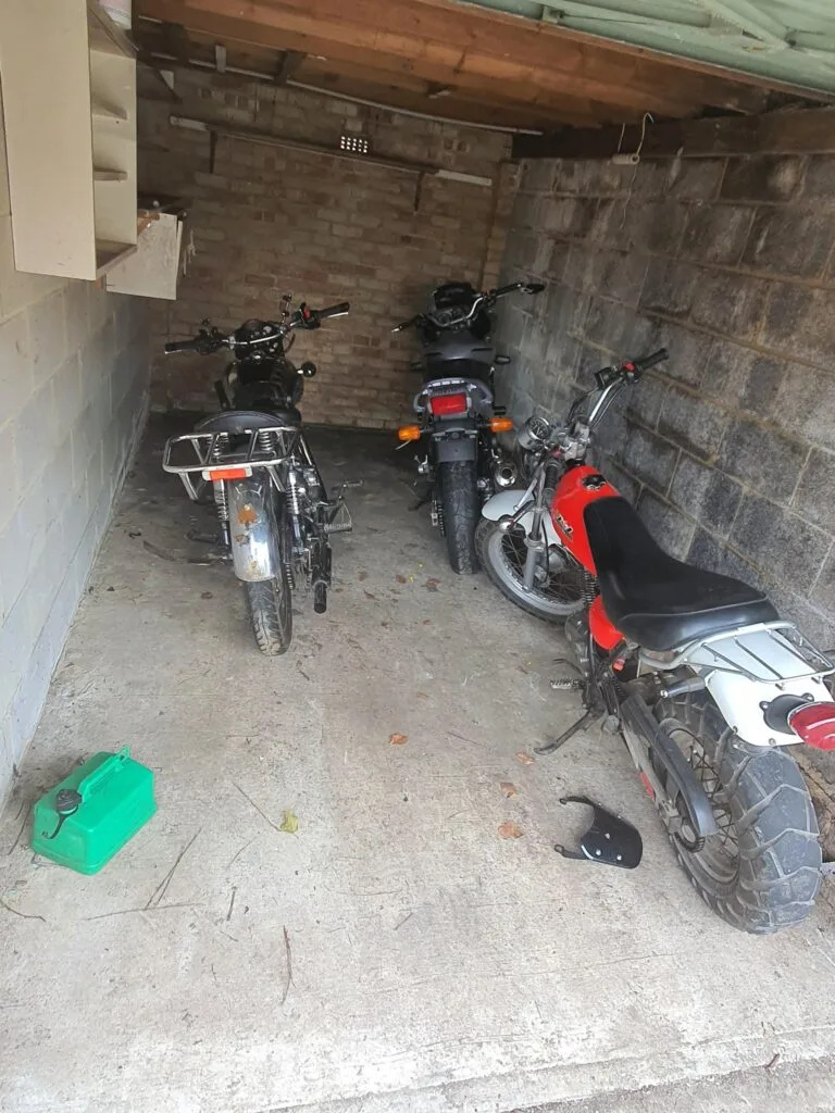 Two Men Arrested in East Sussex After High-Speed Motorcycle Theft Chase