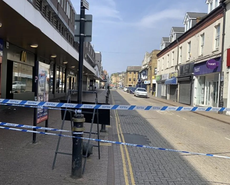Man, 29, Arrested After Dartford Stabbing Leaves Three Injured – Police Say No Wider Threat