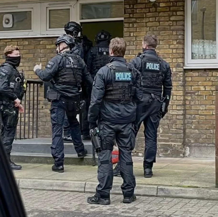 Armed Police Arrest Three After Afternoon Brawl on Dod Street, East London