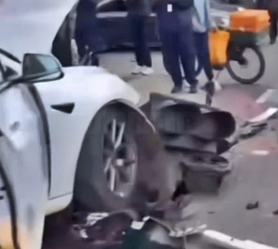 Tesla Crashes into Pedestrians Outside East London Sainsbury’s – Seven Hurt in Horror Smash