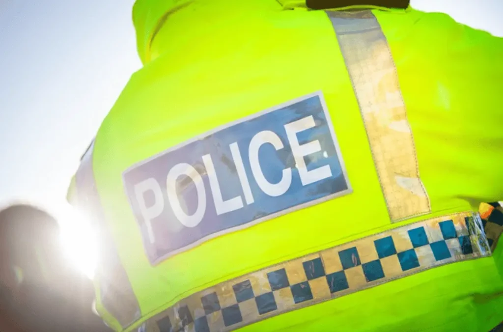 Viral ‘Mum Arrested for Taking iPads’ Story Slammed as Misleading by Surrey Police