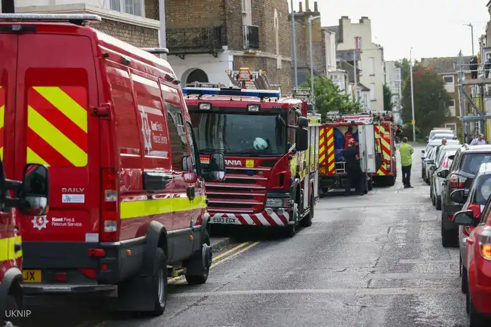 Garage Fire in Tonbridge Quickly Extinguished by Firefighters — No Injuries Reported