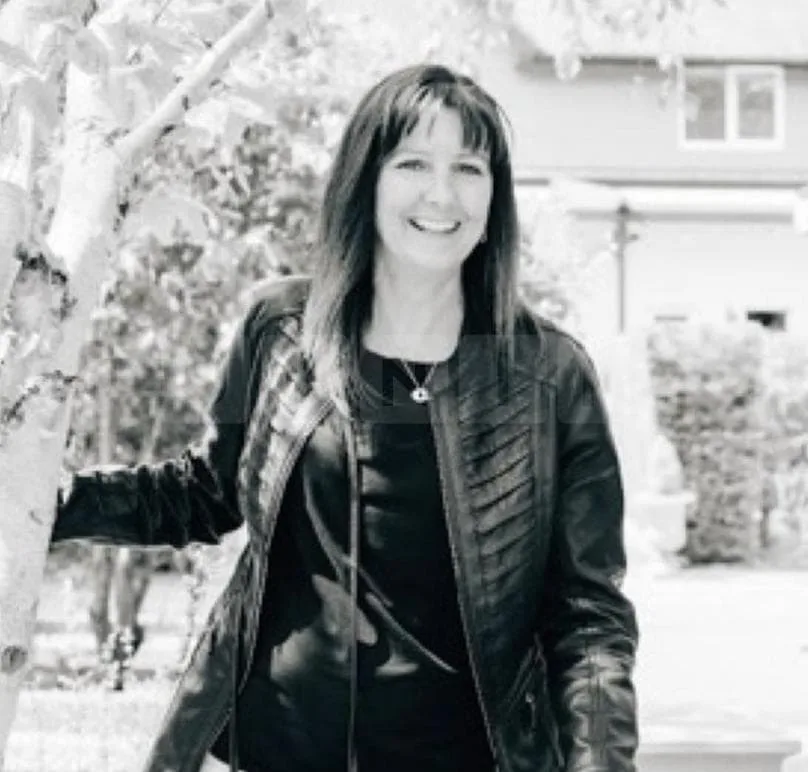 Tragic Golf Club Crash Kills Beloved Wife Suzanne Cherry – Six Arrested as Police Investigate