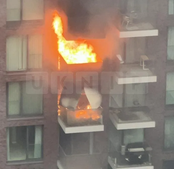 Massive Aldgate Tower Block Blaze: 100 Firefighters Control Major Flat Fire, No Injuries Reported