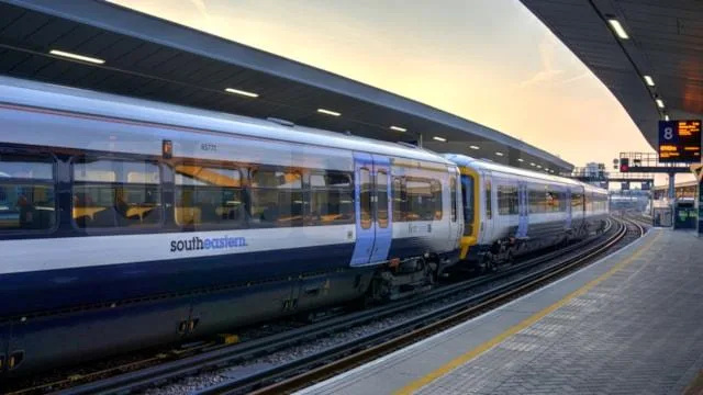Tragedy at Penge East: Person Dies After Being Hit by Train, Services Suspended