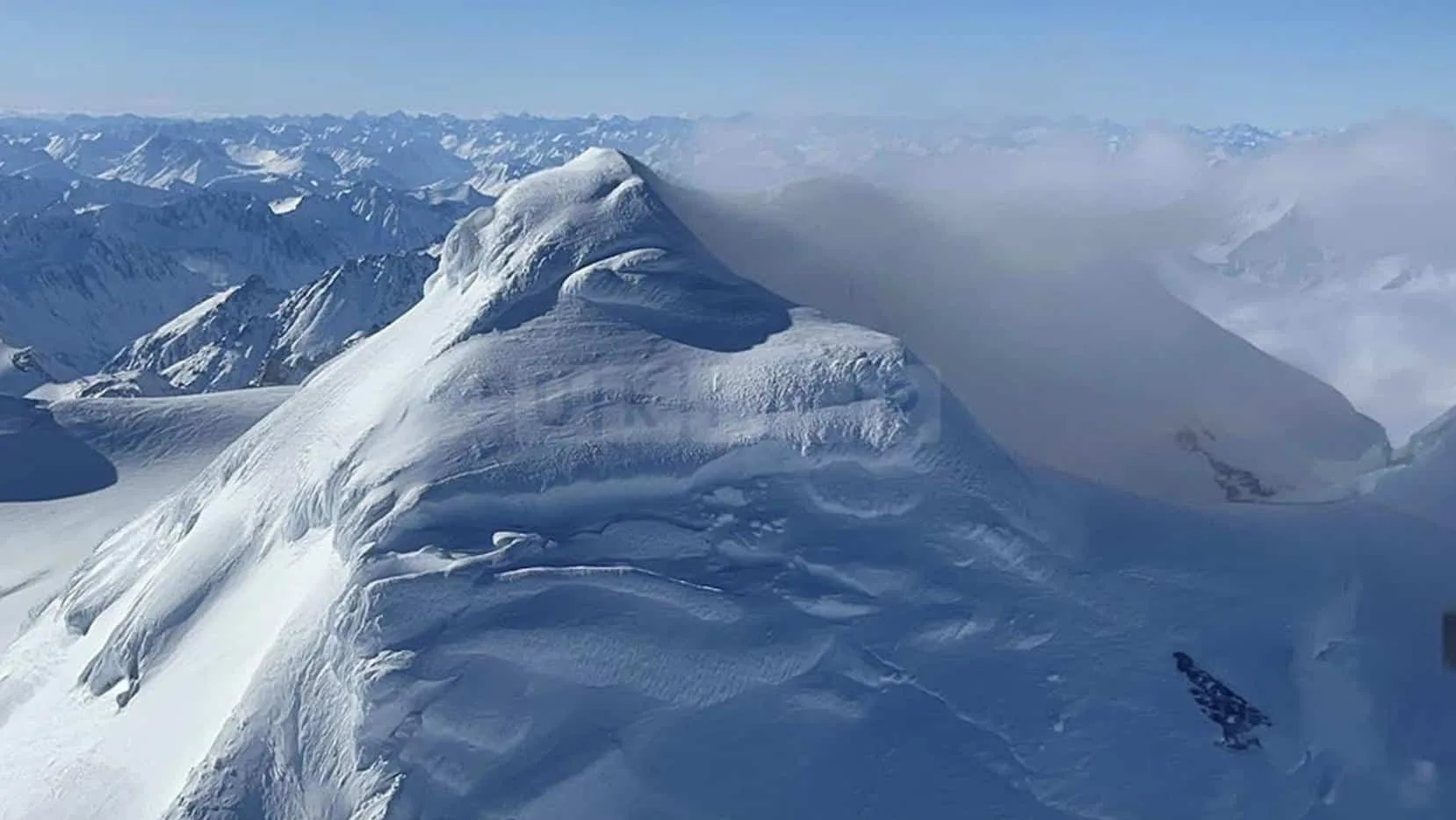 Mount Spurr Volcano Could Erupt Soon, Threatening to Ground UK Flights and Global Cargo Links