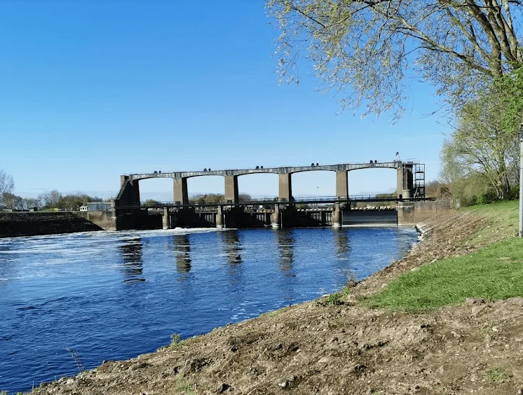 Body Found in Search for Missing 16-Year-Old Boy at Colwick Country Park Lake