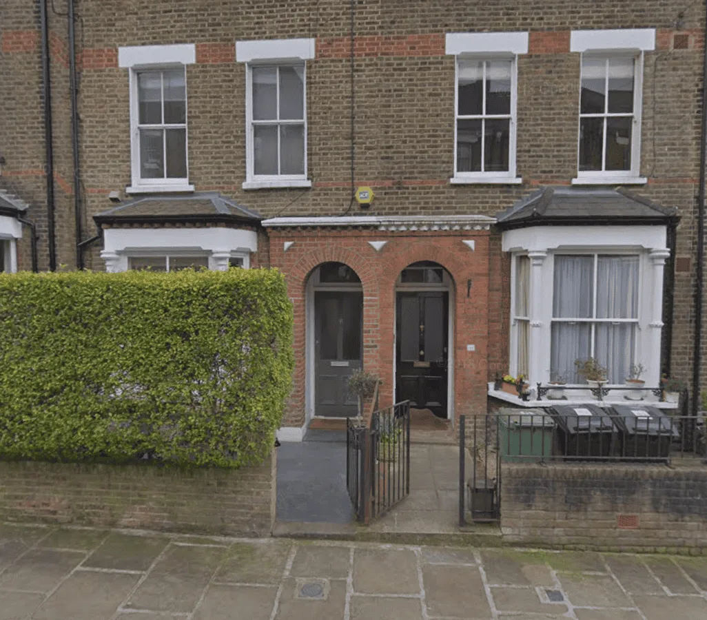 Man, 21, Held Over Suspicious Arson Attacks Linked to Keir Starmer Homes in Kentish Town
