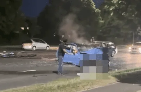 Serious Crash Traps Driver on A4 Great West Road Hounslow – Road Closed, Traffic Chaos Ensues