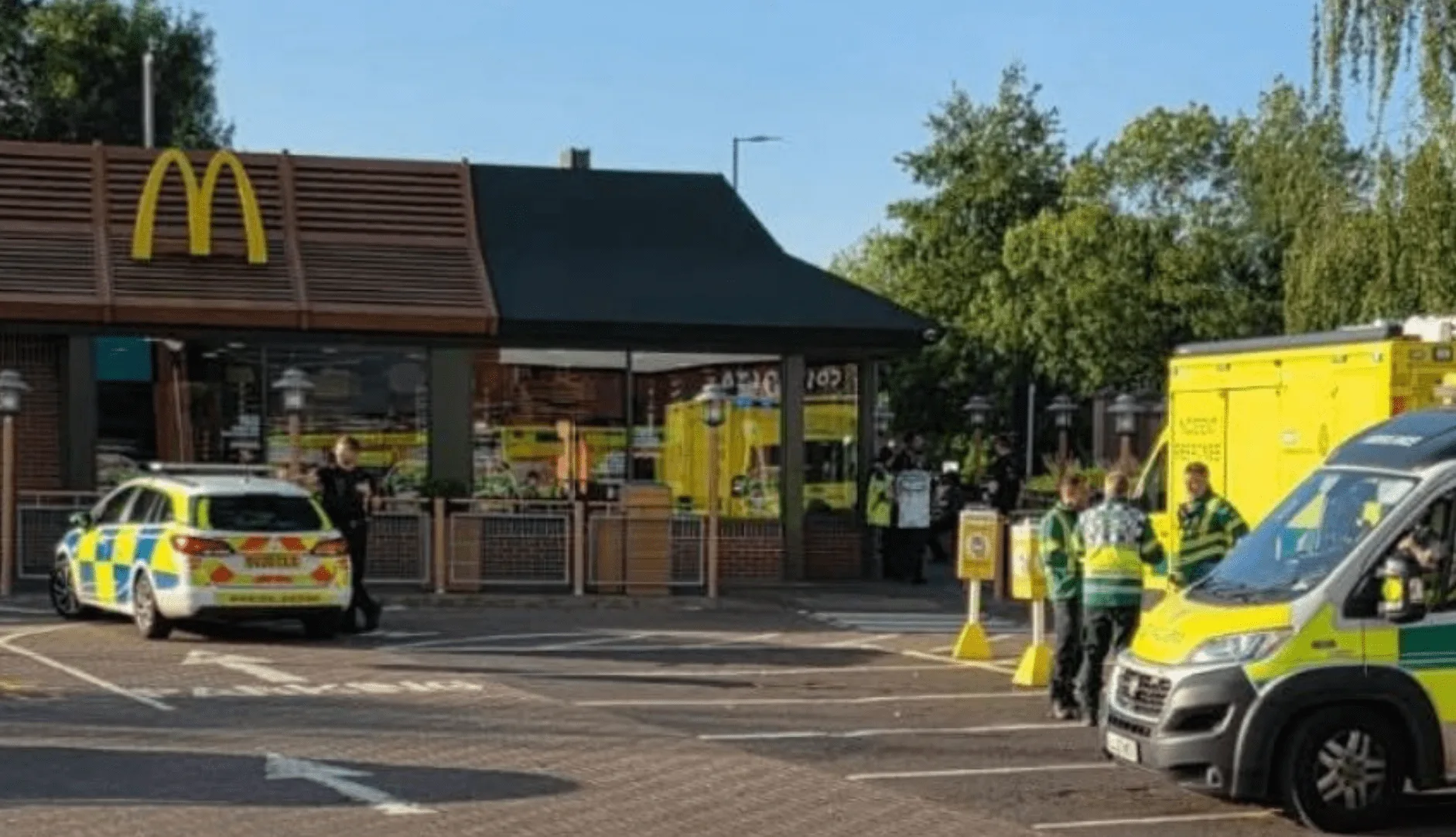 Emergency Services Swarm McDonald’s at Highbridge Retail Park in Waltham Abbey – Area on Lockdown