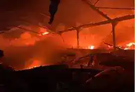 Major Fire Destroys Agricultural Building Near Sevenoaks