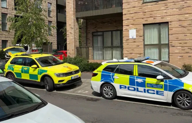 Two 16-Year-Old Girls Arrested for Attempted Murder after Double Stabbing in Erith