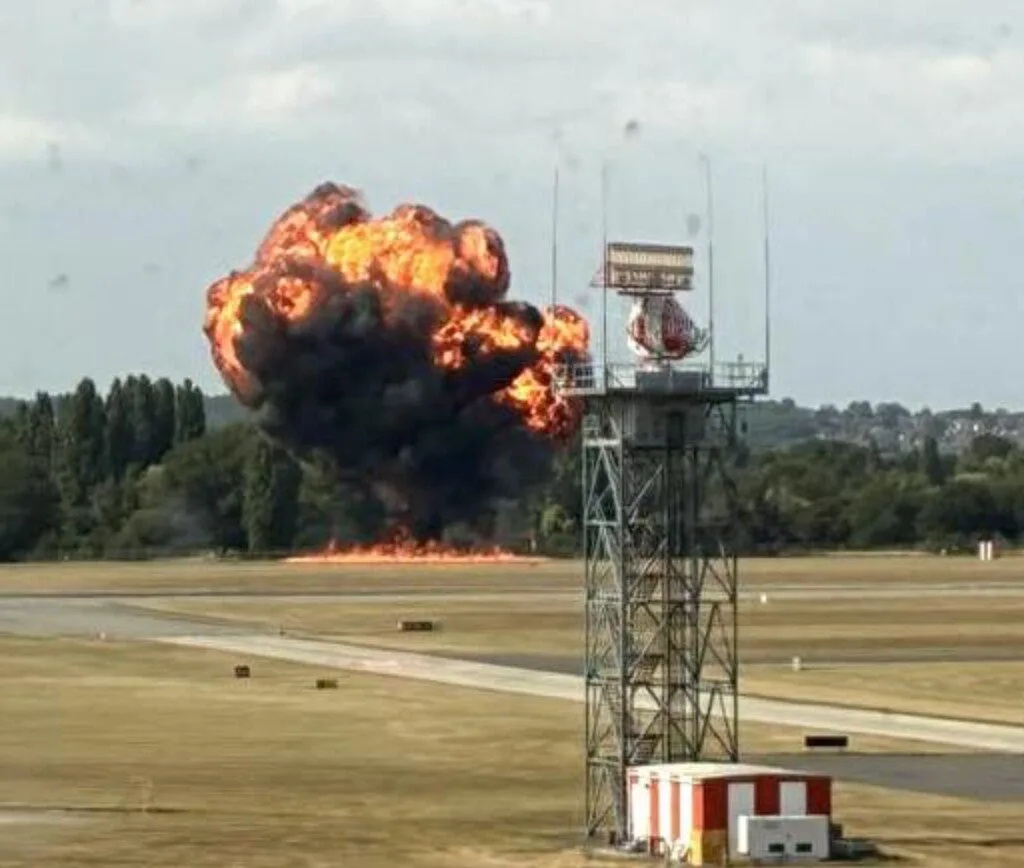 Small Plane Crashes in Huge Fireball at Southend Airport – Emergency Services at Scene
