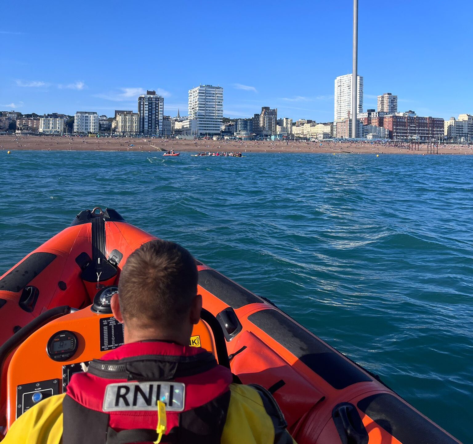 Brighton RNLI Responds to Six Incidents in One Weekend Amid Rise in Coastal Emergencies