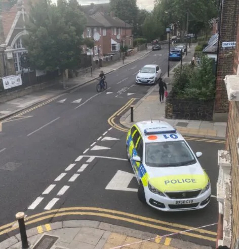 Tottenham Stabbing Shock: Man Slashed Across Face in Broad Daylight, Police Probe Ongoing