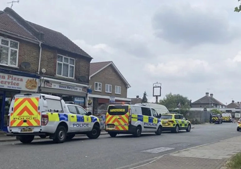 Chislehurst Shock: Man Sets Himself on Fire After Break-Up in Heartbreaking Blaze
